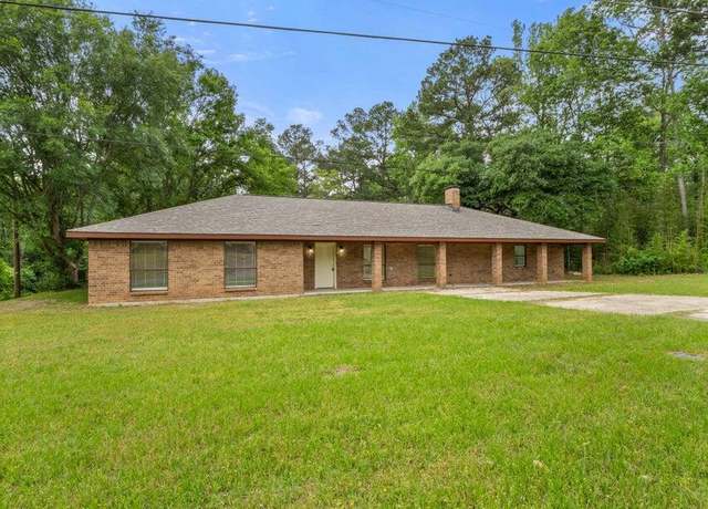 Property at 281 Ball Park Rd, Anacoco, LA 71403, 4 beds, 3 baths