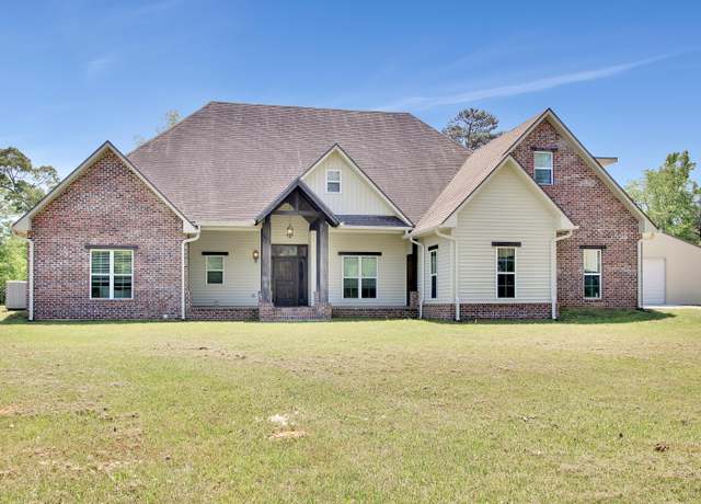 Property at 5119 West St, Anacoco, LA 71403, 4 beds, 3.5 baths