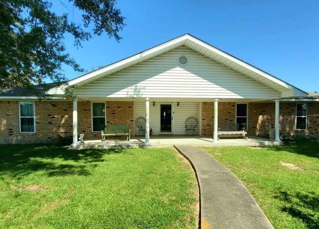 Property at 121 Dewitt St, Westlake, LA 70669, 3 beds, 2.5 baths