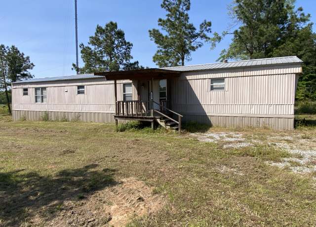 Property at 991 Hwy 121, Hineston, LA 71438, 3 beds, 2 baths