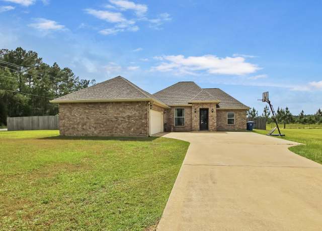 Property at 412 Butler Rd, Deridder, LA 70634, 3 beds, 2 baths