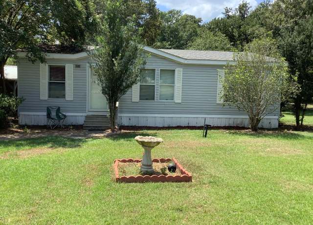 Property at 3089 Pleasant Ln, Deridder, LA 70634, 3 beds, 2 baths