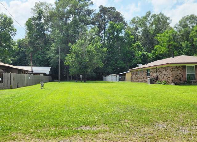 Property at S 11th St, Leesville, LA 71446
