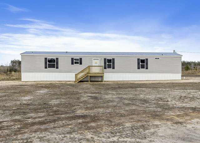 Property at 147 Ragle Rd, Longville, LA 70652, 3 beds, 2 baths