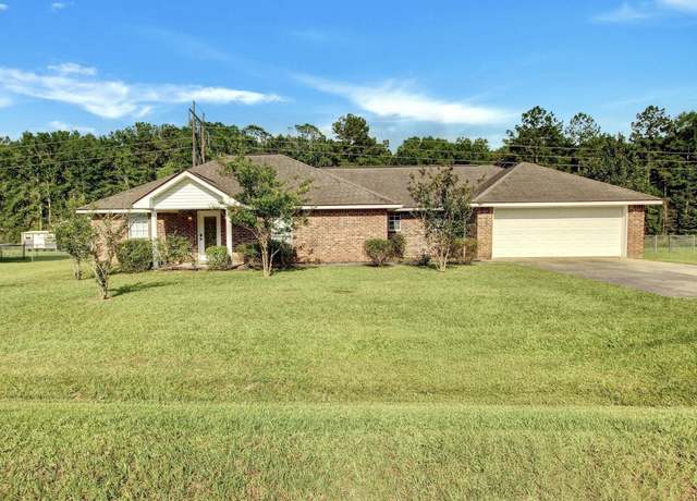 Property at 291 Veterans Ln, Leesville, LA 71446, 3 beds, 2 baths