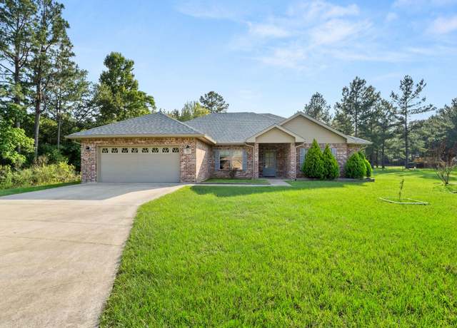 Property at 222 Aidan, Leesville, LA 71446, 5 beds, 3 baths