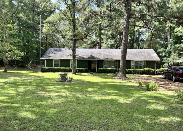 Property at 162 Hilton Ln, Anacoco, LA 71403, 3 beds, 2 baths