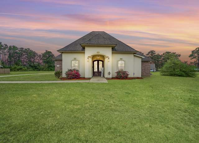 Property at 353 County Line Rd, Deridder, LA 70634, 3 beds, 2 baths
