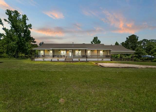 Property at 162 Buddy Hall Rd, Leesville, LA 71446, 4 beds, 2 baths
