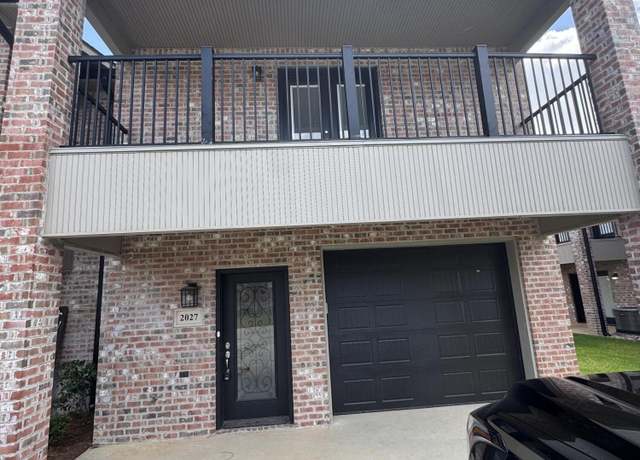 Property at 2027 Schovall Cir, Deridder, LA 70634, 3 beds, 2.5 baths
