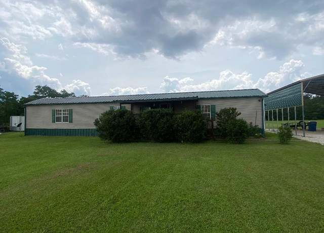 Property at 226 Kayla Dr, Deridder, LA 70634, 3 beds, 2 baths