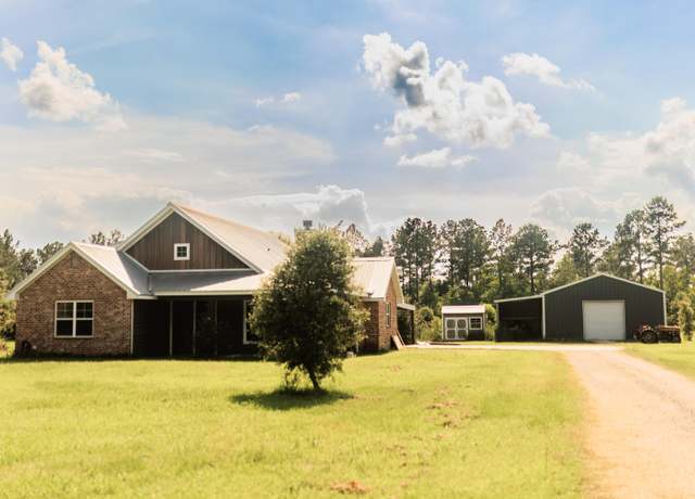 Property at 290 Harmony Trl, Deridder, LA 70634, 4 beds, 2 baths