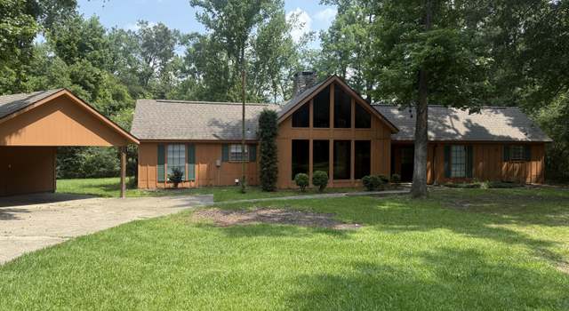 Photo of 906 S Texas St, Deridder, LA 70634