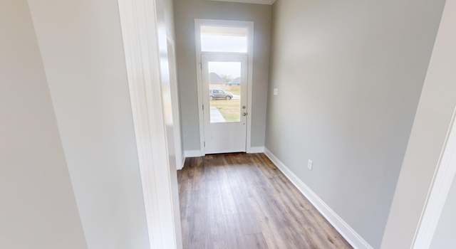 Photo of 614 Walnut St, Iowa, LA 70647