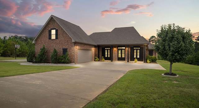 Photo of 178 Woods Rd, Leesville, LA 71446