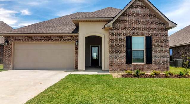 Photo of 4537 Greenwood Way, Lake Charles, LA 70607