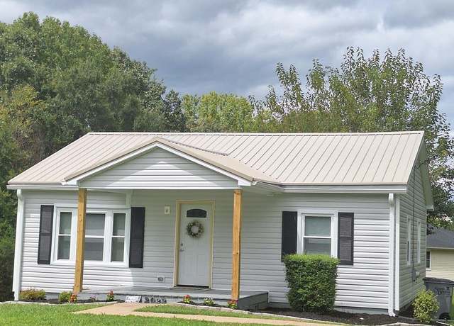 Property at 2022 Ridge St, South Boston, VA 24592, 2 beds, 1 bath