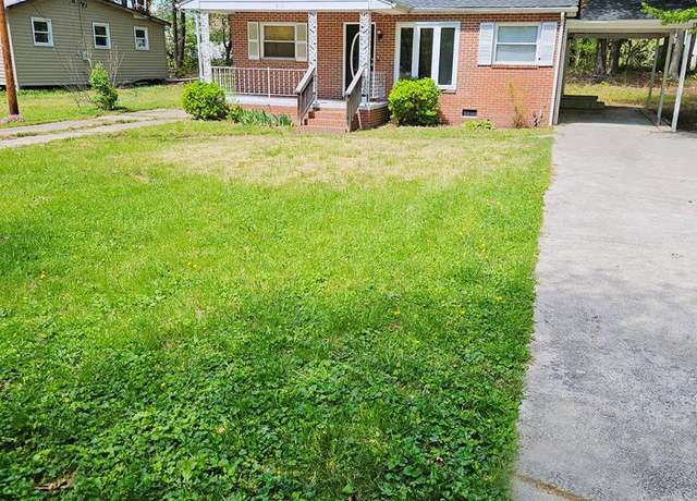 Property at 810 Luke St, Blackstone, VA 23824, 3 beds, 1 bath