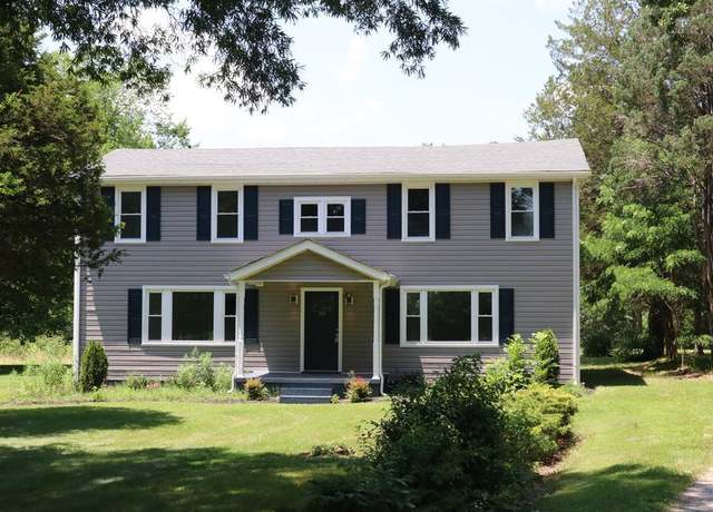 Property at 83 Stokes Rd, Farmville, VA 23901, 5 beds, 2.5 baths