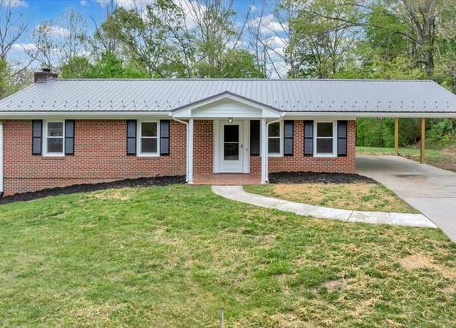 Property at 1420 Bassett Heights Rd Ext, Bassett, VA 24055, 4 beds, 2.5 baths