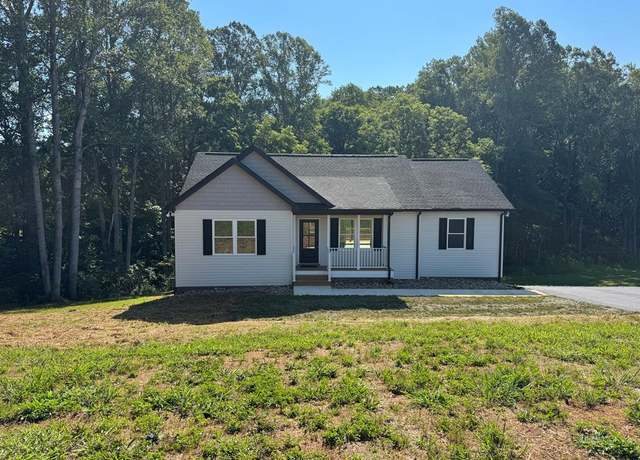 Property at 2350 Spring Grove Rd, Appomattox, VA 24593, 3 beds, 2 baths