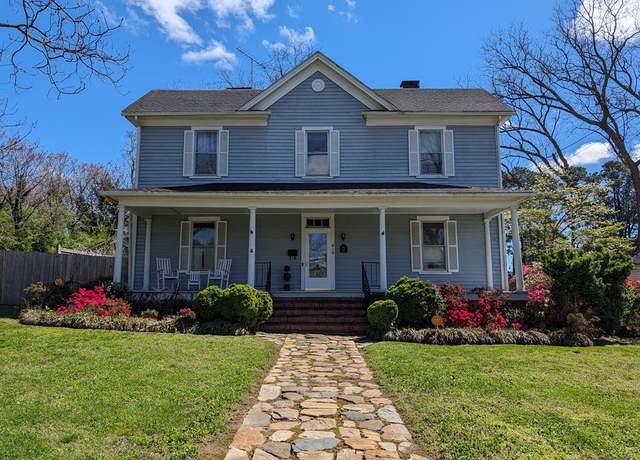 Property at 815 North Main St, Chase City, VA 23924, 4 beds, 2 baths