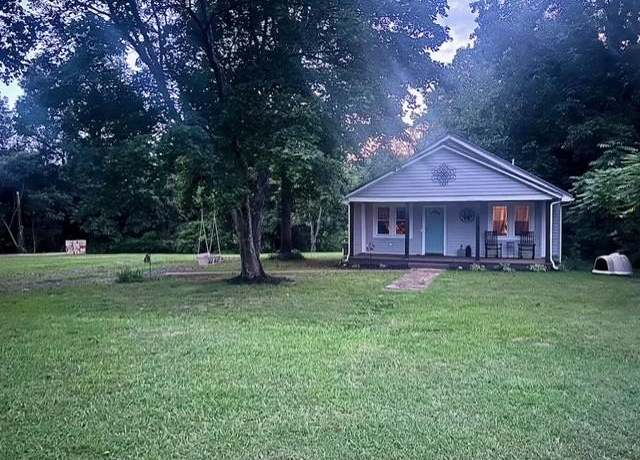Property at 560 Evergreen Ave, Appomattox, VA 24522, 2 beds, 1 bath