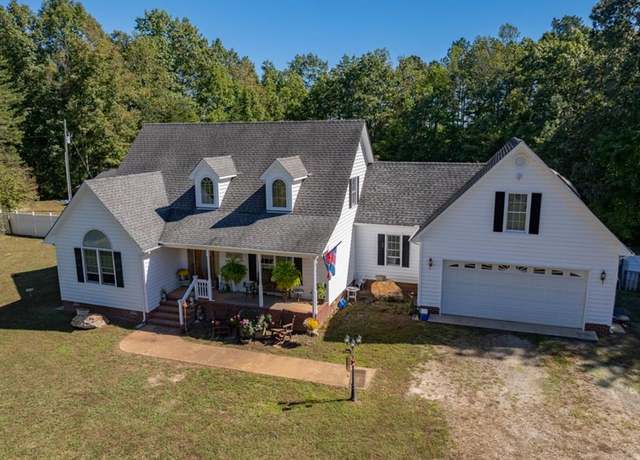 Property at 2826 Burkeville Rd, Victoria, VA 23974, 3 beds, 3 baths