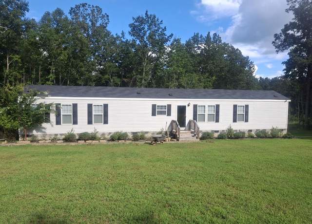 Property at 2869 Slate Hill Rd, New Canton, VA 23123, 3 beds, 2 baths
