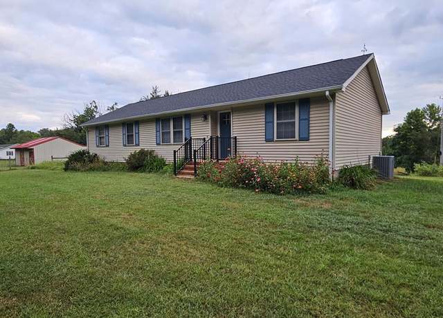 Property at 829 School Rd, Farmville, VA 23901, 3 beds, 2 baths