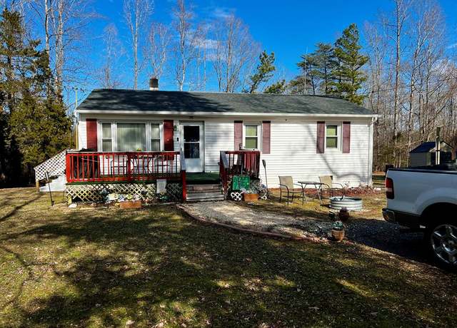 Property at 804 Columbia Rd, Columbia, VA 23038, 3 beds, 1 bath