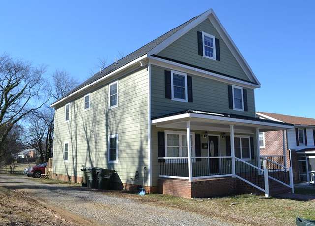 Property at 605 Griffin Blvd, Farmville, VA 23901, 4 beds, 3.5 baths