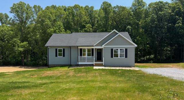 Photo of 2274 Spring Grove Rd, Appomattox, VA 24593