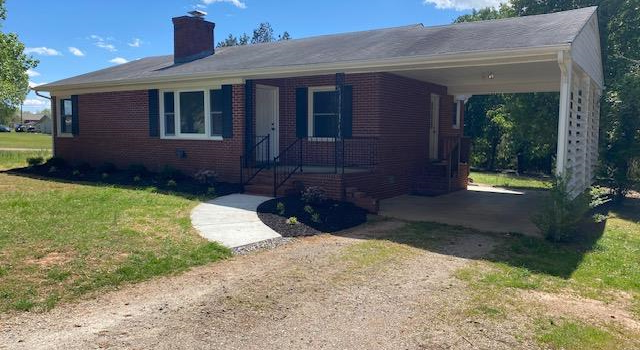 Photo of 467 Crymes Orchard Rd, Keysville, VA 23947