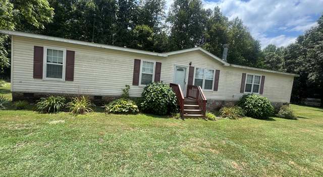 Photo of 28 Macedonia Dr, Farmville, VA 23901