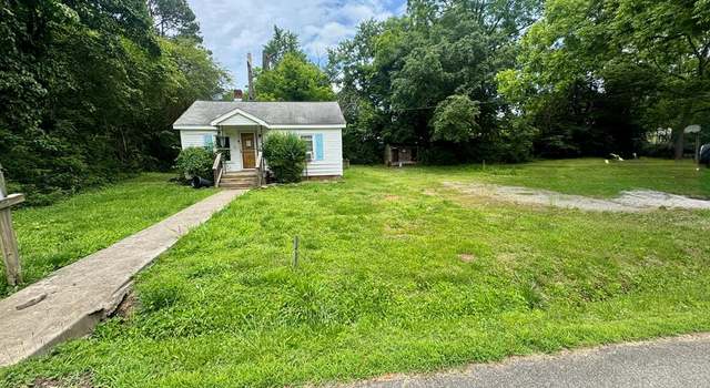 Photo of 117 Pettus St, Chase City, VA 23924