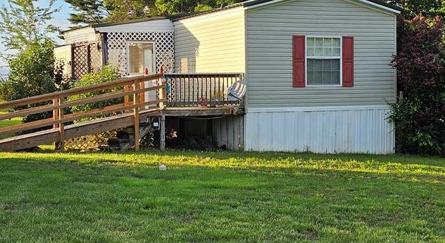 Photo of 7736 Midway Rd, Phenix, VA 23959