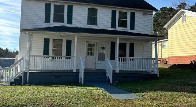 Photo of 303 West B St, Chase City, VA 23924