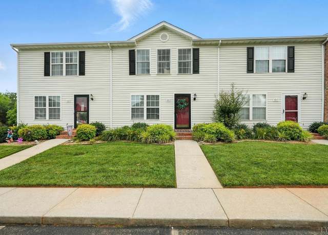 Property at 1019 Blake Ct, Forest, VA 24551, 3 beds, 2.5 baths