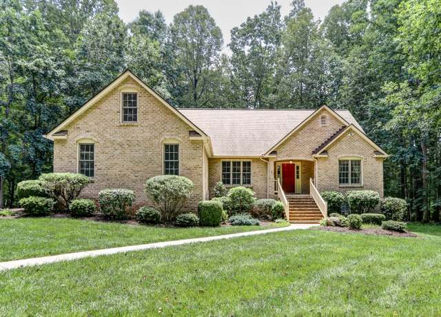 Property at 1063 Hidden Creek Way, Forest, VA 24551, 4 beds, 4 baths
