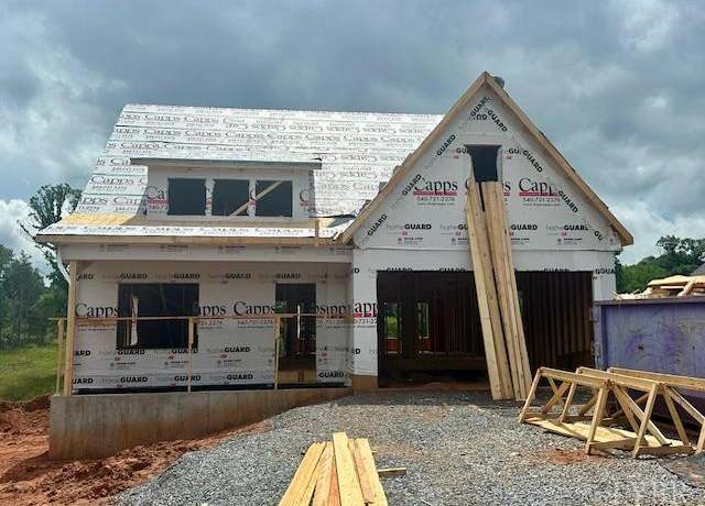 Property at 1217 Snowfield Cir, Lynchburg, VA 24503, 3 beds, 2.5 baths