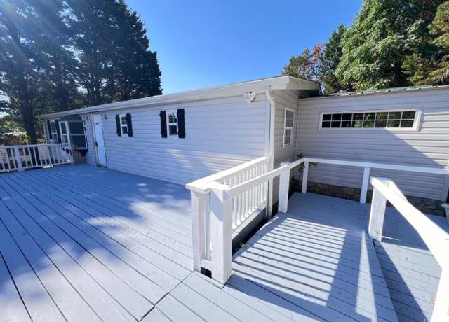 Property at 2443 Sunnymeade Rd Rd, Rustburg, VA 24588, 3 beds, 1.5 baths