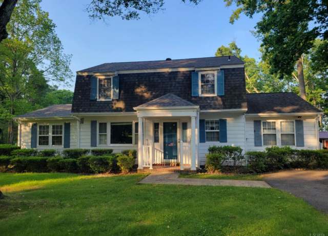 Property at 1117 Winnsville Dr, Bremo Bluff, VA 23022, 4 beds, 3.5 baths
