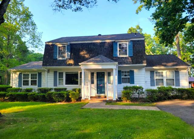 Property at 1117 Winnsville Dr, Bremo Bluff, VA 23022, 4 beds, 3.5 baths