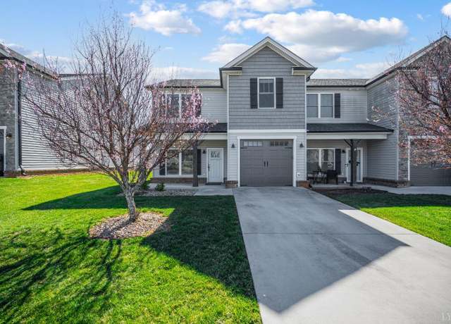 Property at 1391 Glade Springs Blvd, Forest, VA 24551, 3 beds, 2.5 baths