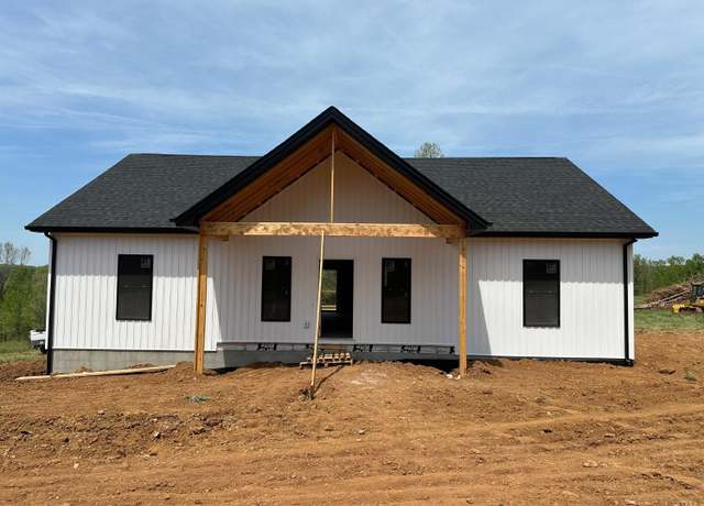 Property at 9798 Leesville Rd, Evington, VA 24550, 3 beds, 2 baths