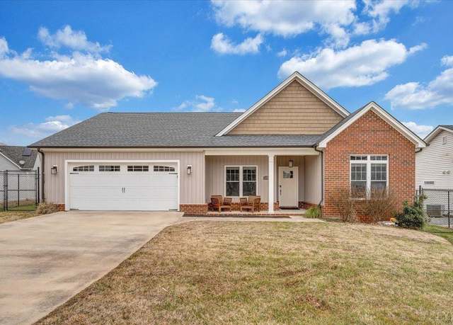 Property at 1270 Hupps Hill Ln, Forest, VA 24551, 3 beds, 2 baths