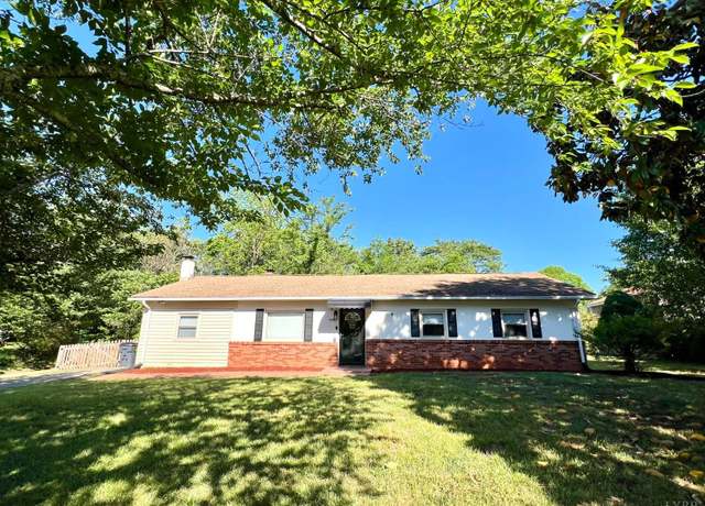 Property at 139 Abbitts Dr, Madison Heights, VA 24572, 3 beds, 1 bath