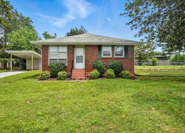 Property at 6212 Old Mill Rd Rd, Lynchburg, VA 24502, 2 beds, 1 bath