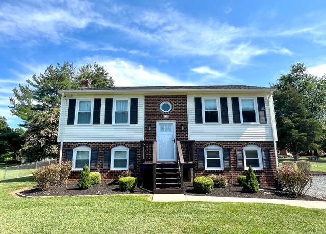 Property at 129 Apple Way, Madison Heights, VA 24572, 3 beds, 2 baths